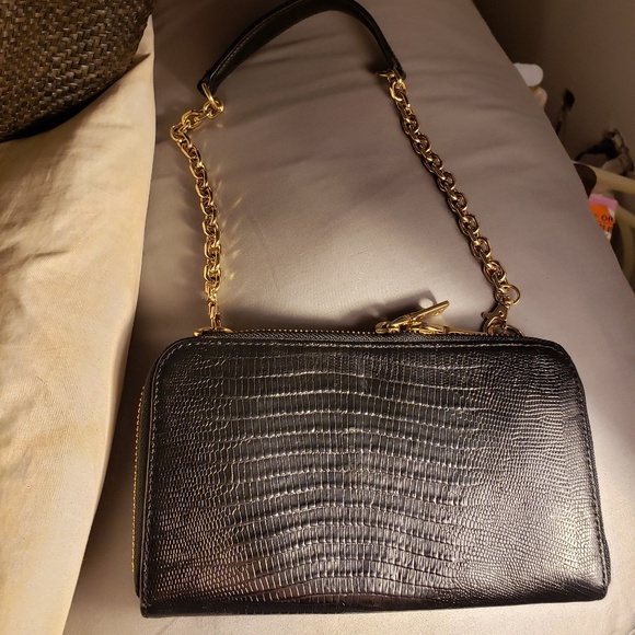 DNKY Purse - Picture 4 of 4